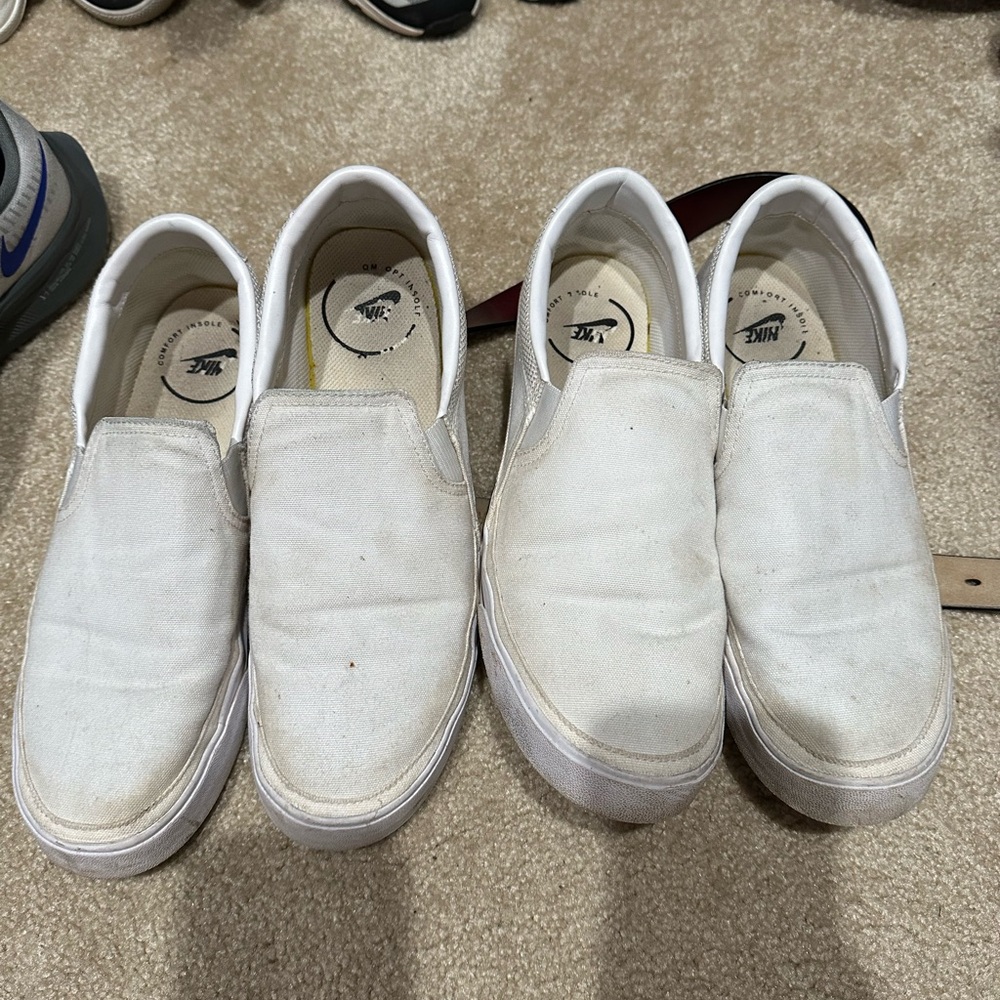 Nike Men's White Slip-On Loafers